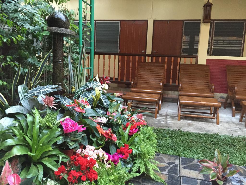 Siriwan Guesthouse Chiang Mai Eksteriør bilde